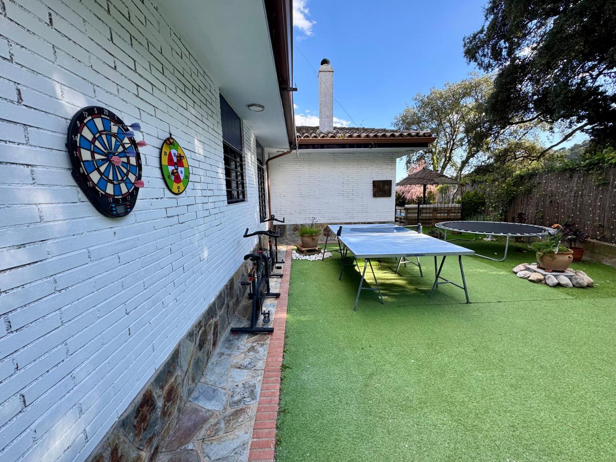 Sant Cebrià de Vallalta Casa Paraiso Piscina Tranquilidad מראה חיצוני תמונה