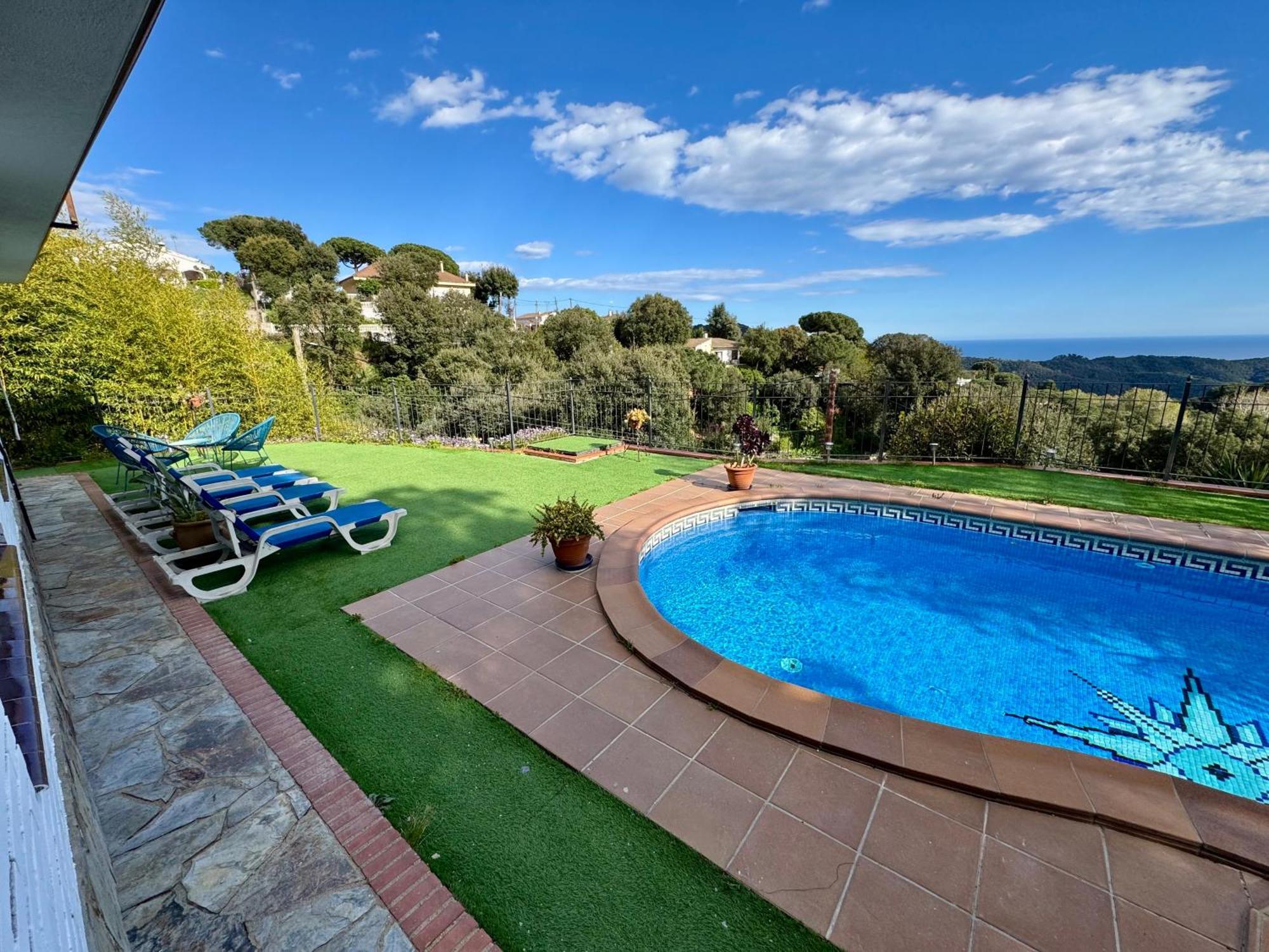 Sant Cebrià de Vallalta Casa Paraiso Piscina Tranquilidad מראה חיצוני תמונה